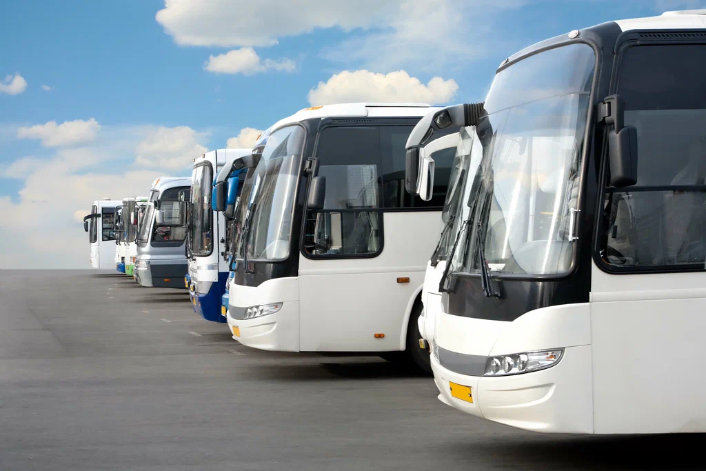 Bus Transportation in Dubai: Options for Groups and Businesses